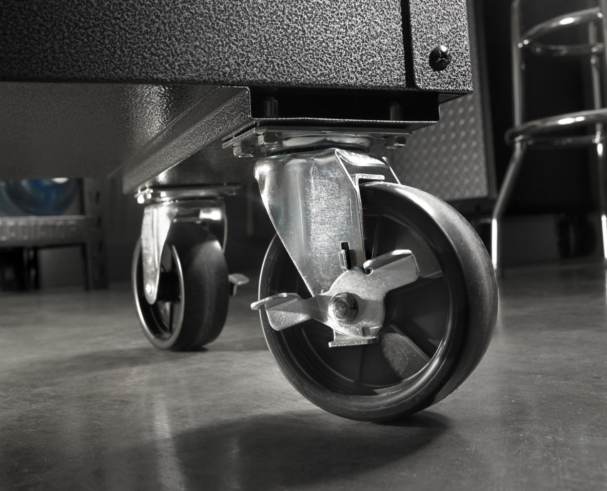 Two swivel casters.